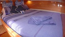 Felicia double cabin